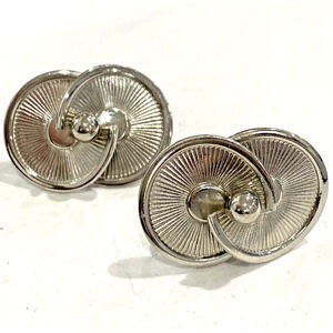 Vintage screwback earrings silvertone swirls textured dimensional mod circles